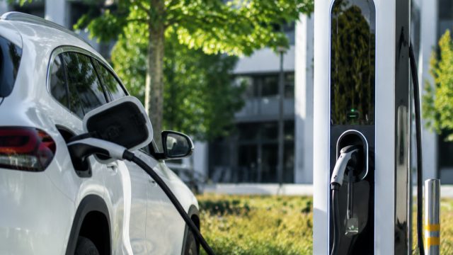 Electric Vehicle Drivers Enjoy Cost Efficiency with Enhanced Charging Solutions | cara daftar togelp