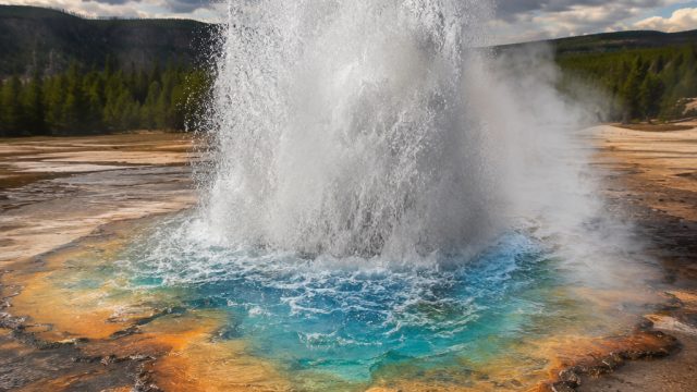 Yellowstone National Park Experiences Latest Hydrothermal Eruption